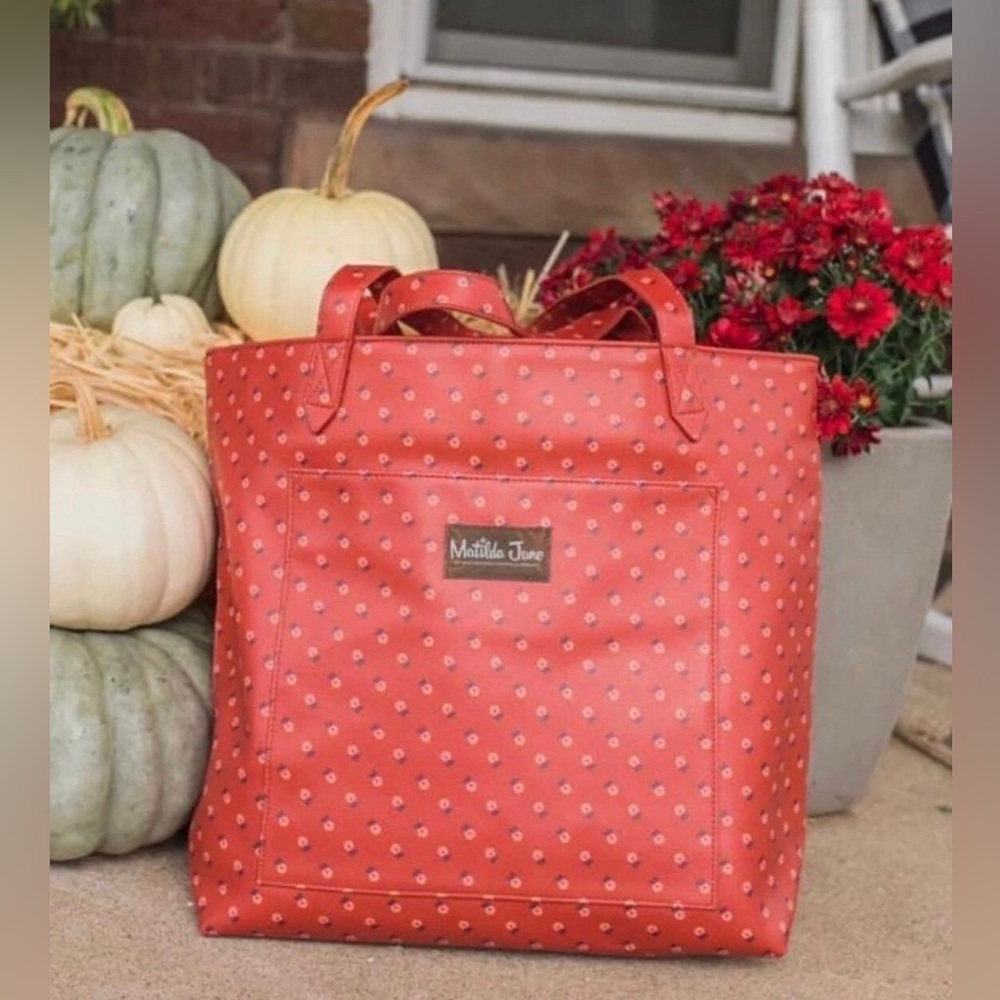 NWT Matilda Jane Women Together Time Tote Condition is New in Bag